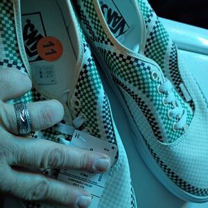 Vans Checkerboard Low-Top Sneakers in Green/White